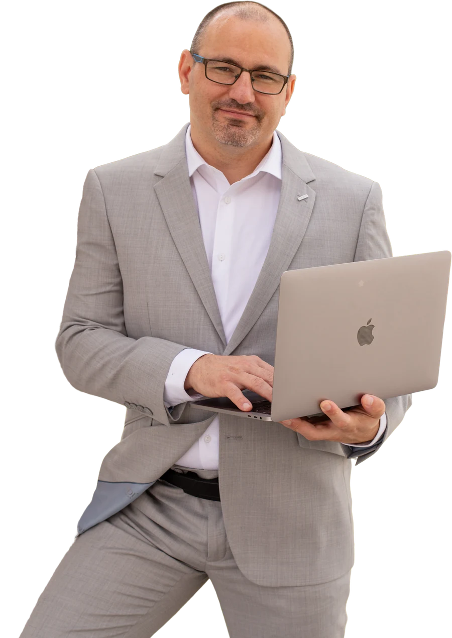Martin Štorek, certifikovaný realitní makléř a odhadce nemovitostí, Praha